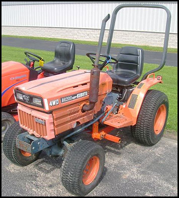 kubota b6200 USZCZELKA GŁOWICY
